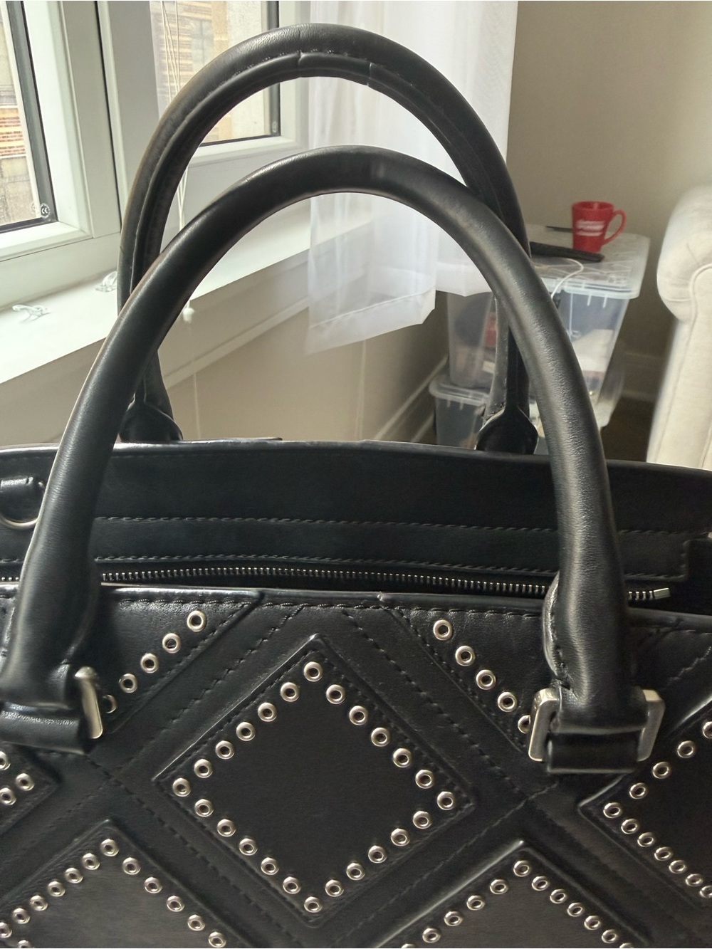 Micheal Kors Selma Large Black Leather Diamond Grommet Satchel Silver Hardware - Picture 4 of 15